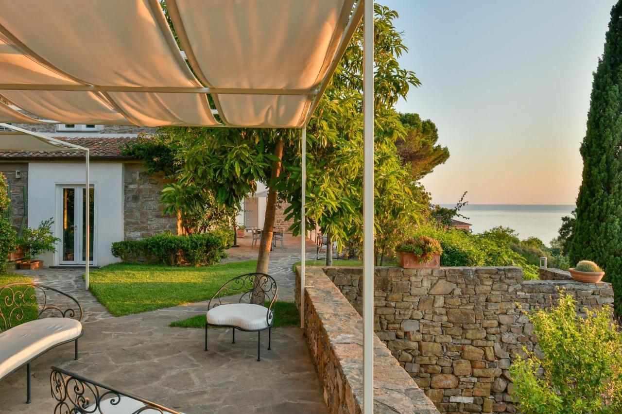 Albeca Boutique Hotel - Relais De Charme Sul Mare Кастеллабате Экстерьер фото