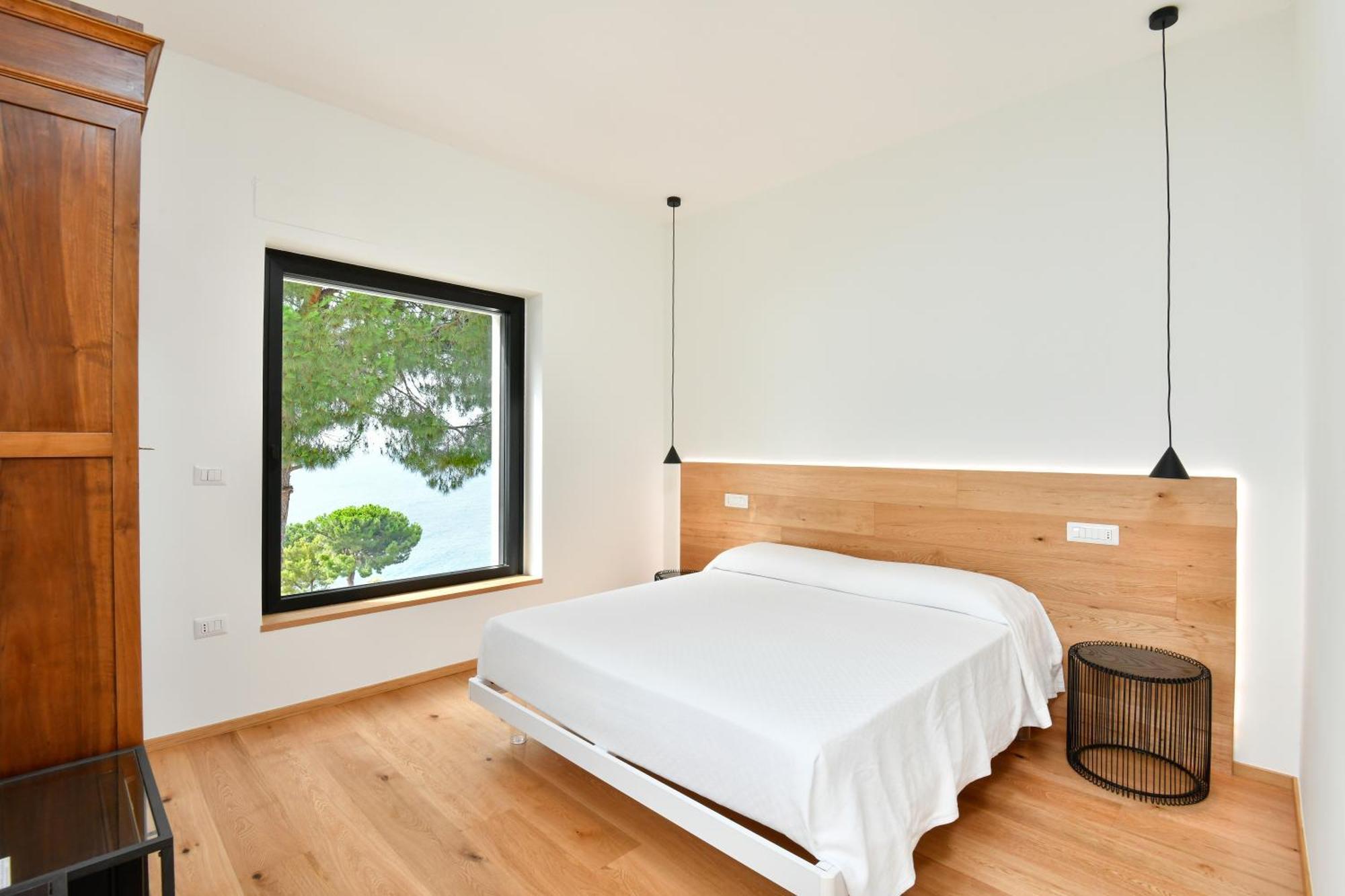 Albeca Boutique Hotel - Relais De Charme Sul Mare Кастеллабате Экстерьер фото