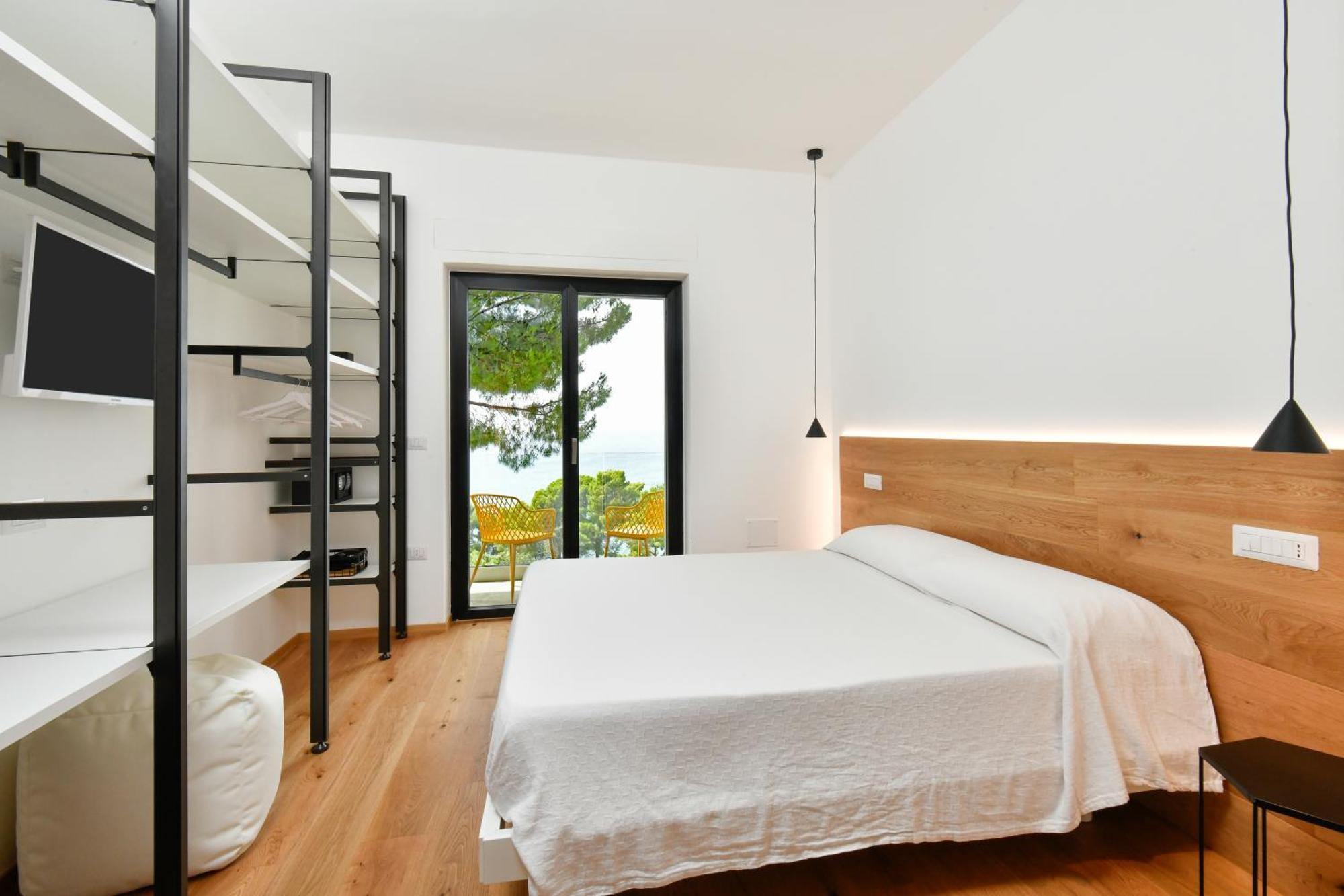 Albeca Boutique Hotel - Relais De Charme Sul Mare Кастеллабате Экстерьер фото