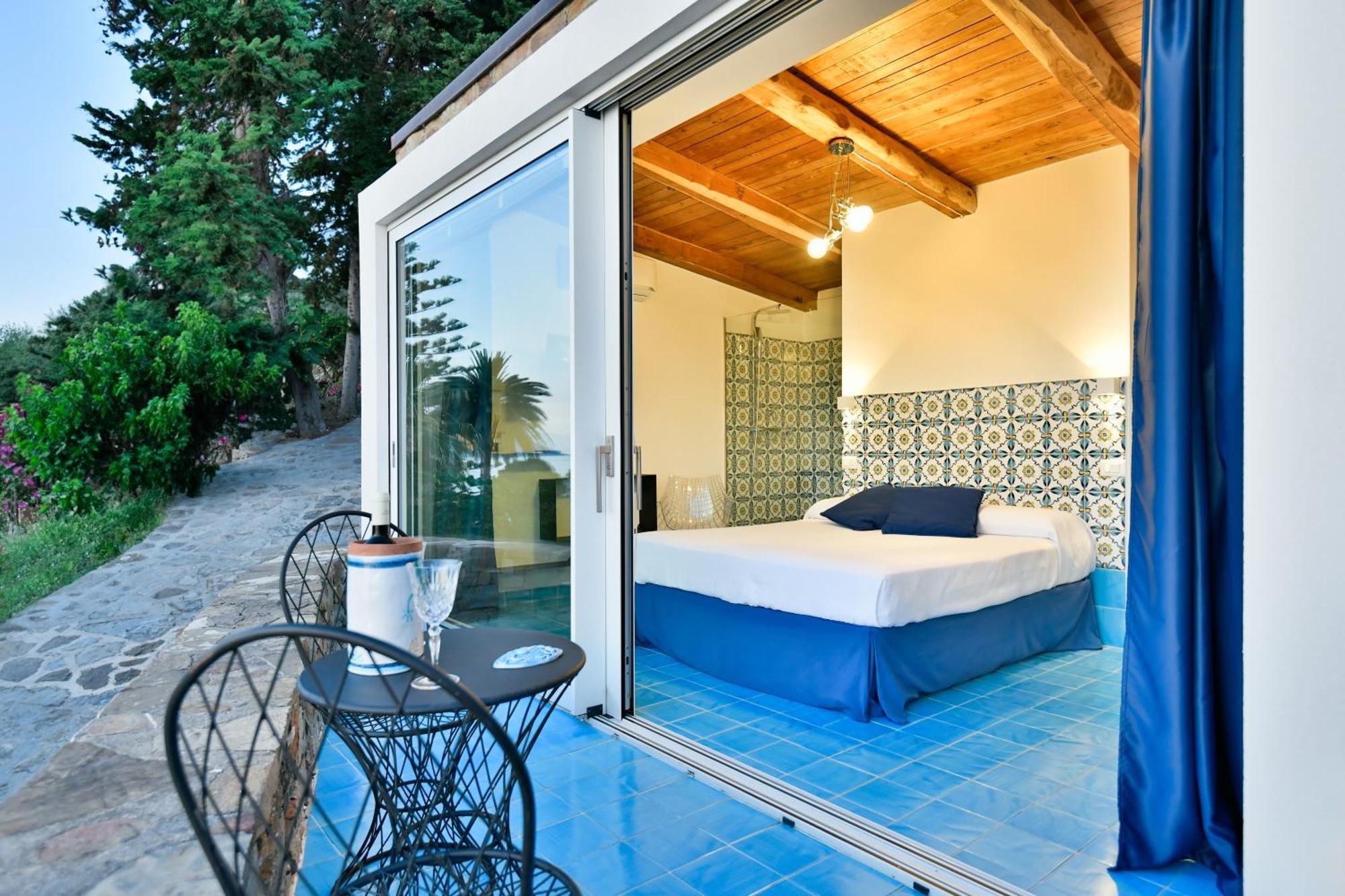 Albeca Boutique Hotel - Relais De Charme Sul Mare Кастеллабате Экстерьер фото